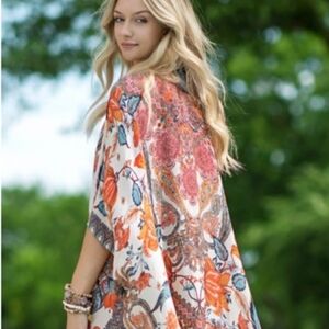 Bohemian Kimono Coral one size NWOT